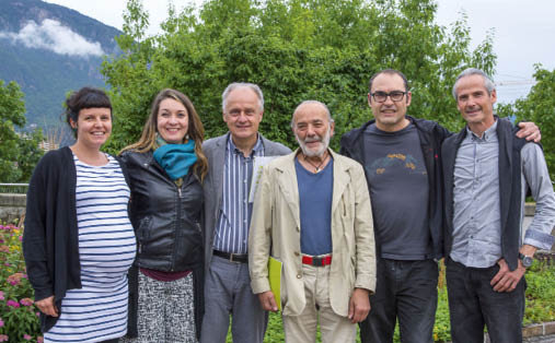 Il collettivo d'artisti &#08220;Terrae&#08221; con le due artiste altoatesine. Da sx.: Sabine Bortolotti, Annalisa Covi, Alberto Larcher, Giuseppe Dondi, Alberto Rossi e Fabio Seppi.