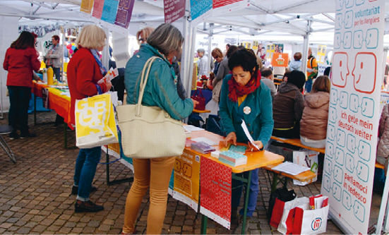 Die S&#00252;dtiroler Freiwilligenmesse bot die M&#00246;glichkeit, sich &#00252;ber ein &#08232;ehrenamtliches Engagement im sozialen Bereich zu informieren.